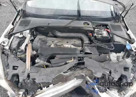 2012 Volvo S60 T5 z USA, uszkodzony, nr VIN YV1622FS8C2146058